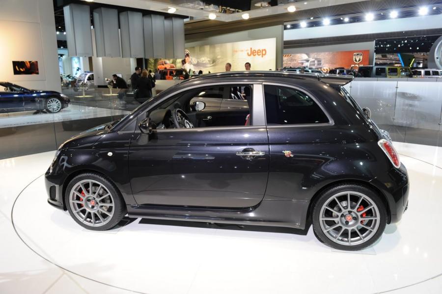  Fiat 500 Abarth SS 2010 года  (фото 2 из 10)